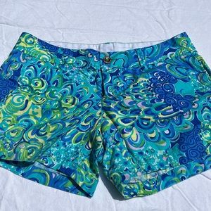 Excellent used condition Lilly size 8 shorts